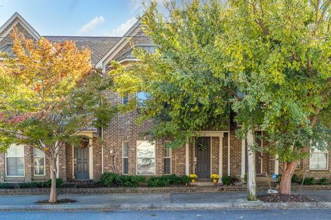 Photo of 89 W CAROLINA AVE W, Memphis, TN 38103 (MLS # 10209930)