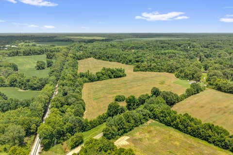 Photo of 0 CENTERPOINT DR, Gallaway, TN 38049 (MLS # 10225961)