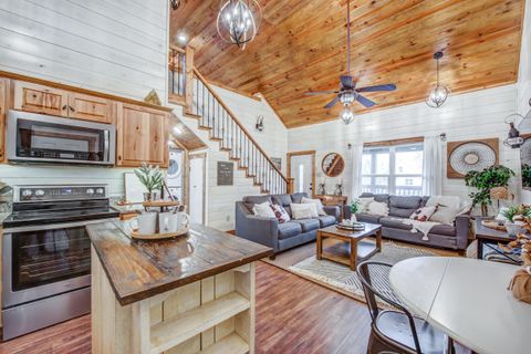 Photo of 700 FAIRWAY LN, Counce, TN 38326 (MLS # 10223046)