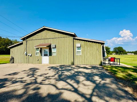 Photo of 3737 CHARLIE POUNDS RD, Stantonville, TN 38379 (MLS # 10203967) Photo of 3737 CHARLIE POUNDS RD, Stantonville, TN 38379 (MLS # 10203967)