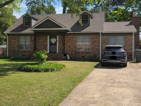 Photo of 3980 SLOAN ST, Memphis, TN 38118 (MLS # 10220853)