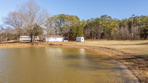Photo of 9645 142 HWY, Stantonville, TN 38379 (MLS # 10211825)