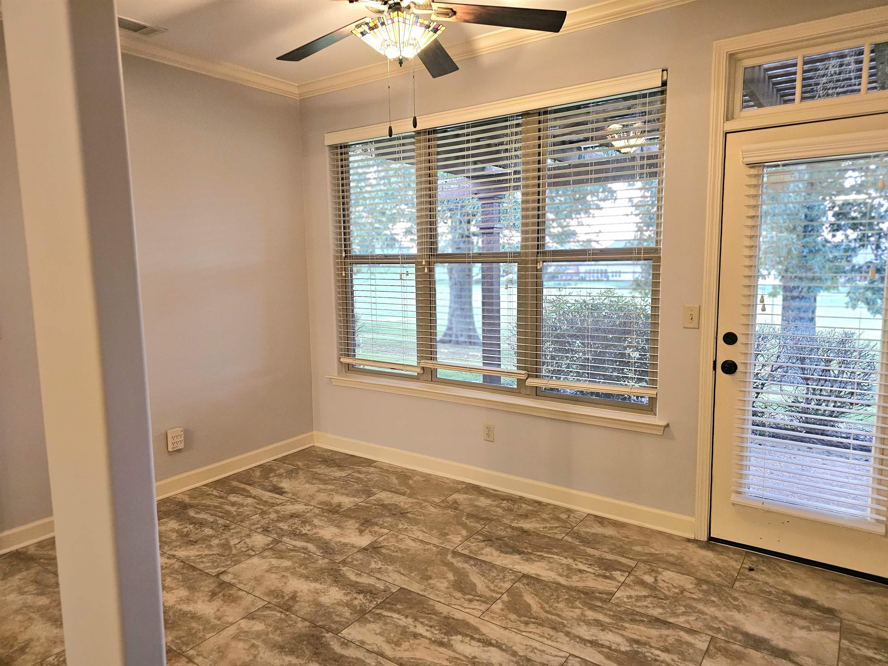 Oakland, Tennessee 38060, United States, 3 Bedrooms Bedrooms, ,2 BathroomsBathrooms,Residential,Active,32513