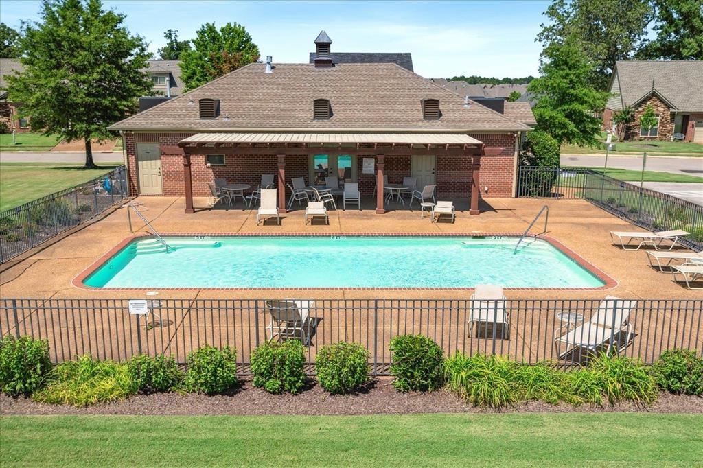 Oakland, Tennessee 38060, United States, 3 Bedrooms Bedrooms, ,2 BathroomsBathrooms,Residential,Active,32513