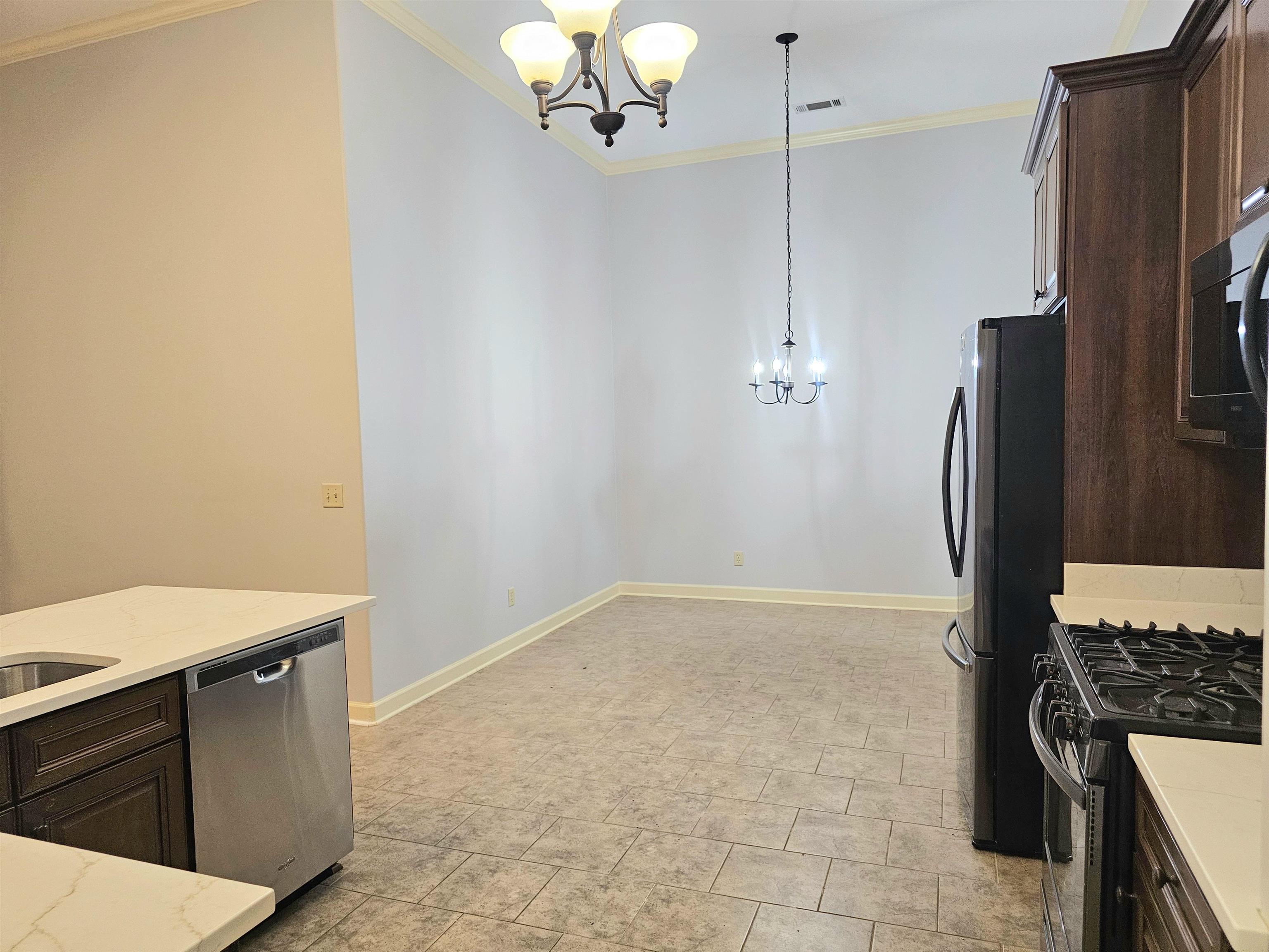 Oakland, Tennessee 38060, United States, 3 Bedrooms Bedrooms, ,2 BathroomsBathrooms,Residential,Active,32513