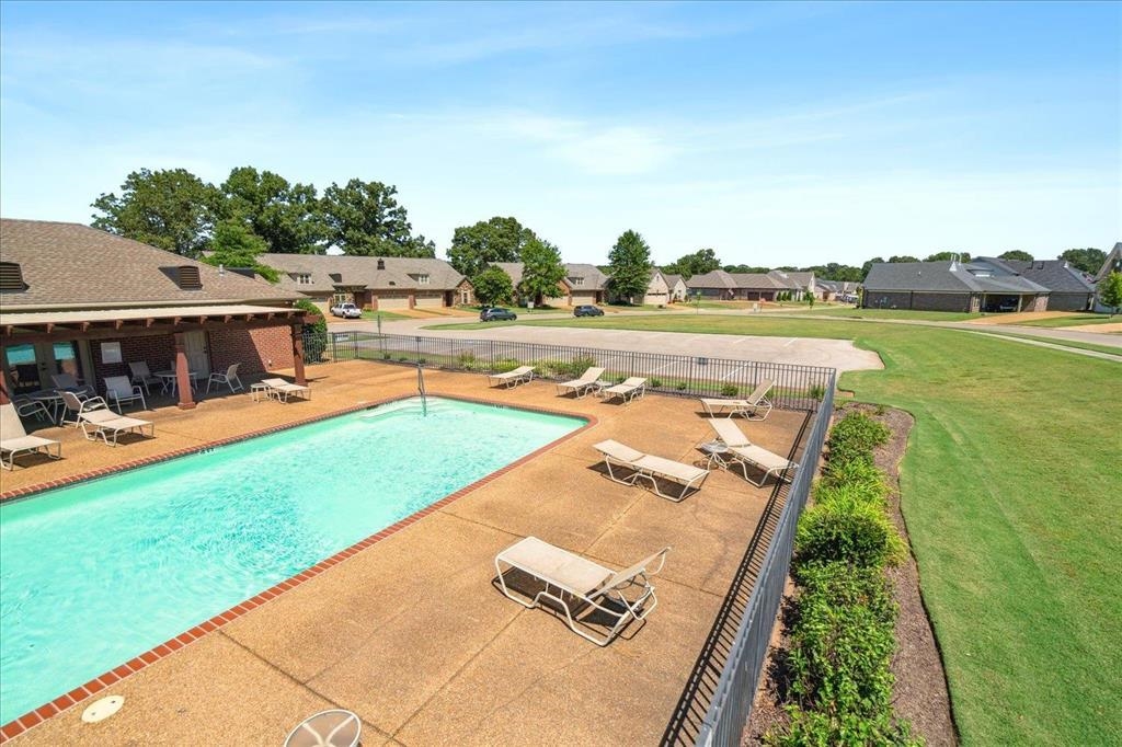 Oakland, Tennessee 38060, United States, 3 Bedrooms Bedrooms, ,2 BathroomsBathrooms,Residential,Active,32513