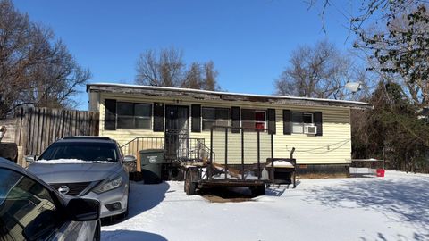 Photo of 686 GEORGE RD, Memphis, TN 38109 (MLS # 10213745)