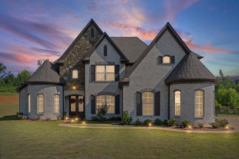 Photo of 224 POPLAR LN, Holly Springs, MS 38635 (MLS # 10227847)