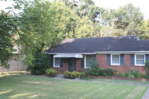 Photo of 1596 RUSSWOOD RD, Memphis, TN 38108 (MLS # 10229750)