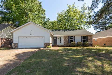 Photo of 538 BEDLINGTON DR, Memphis, TN 38018 (MLS # 10220280)