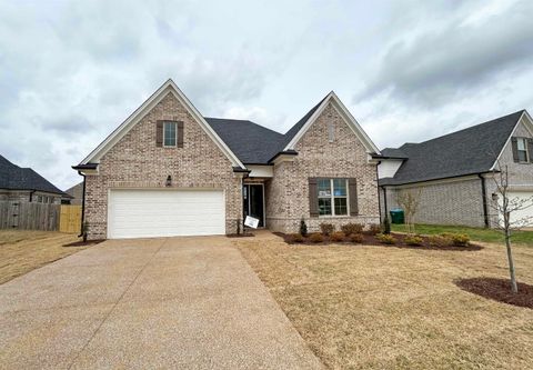Photo of 150 MISTY MEADOWS DR, Oakland, TN 38060 (MLS # 10208378)