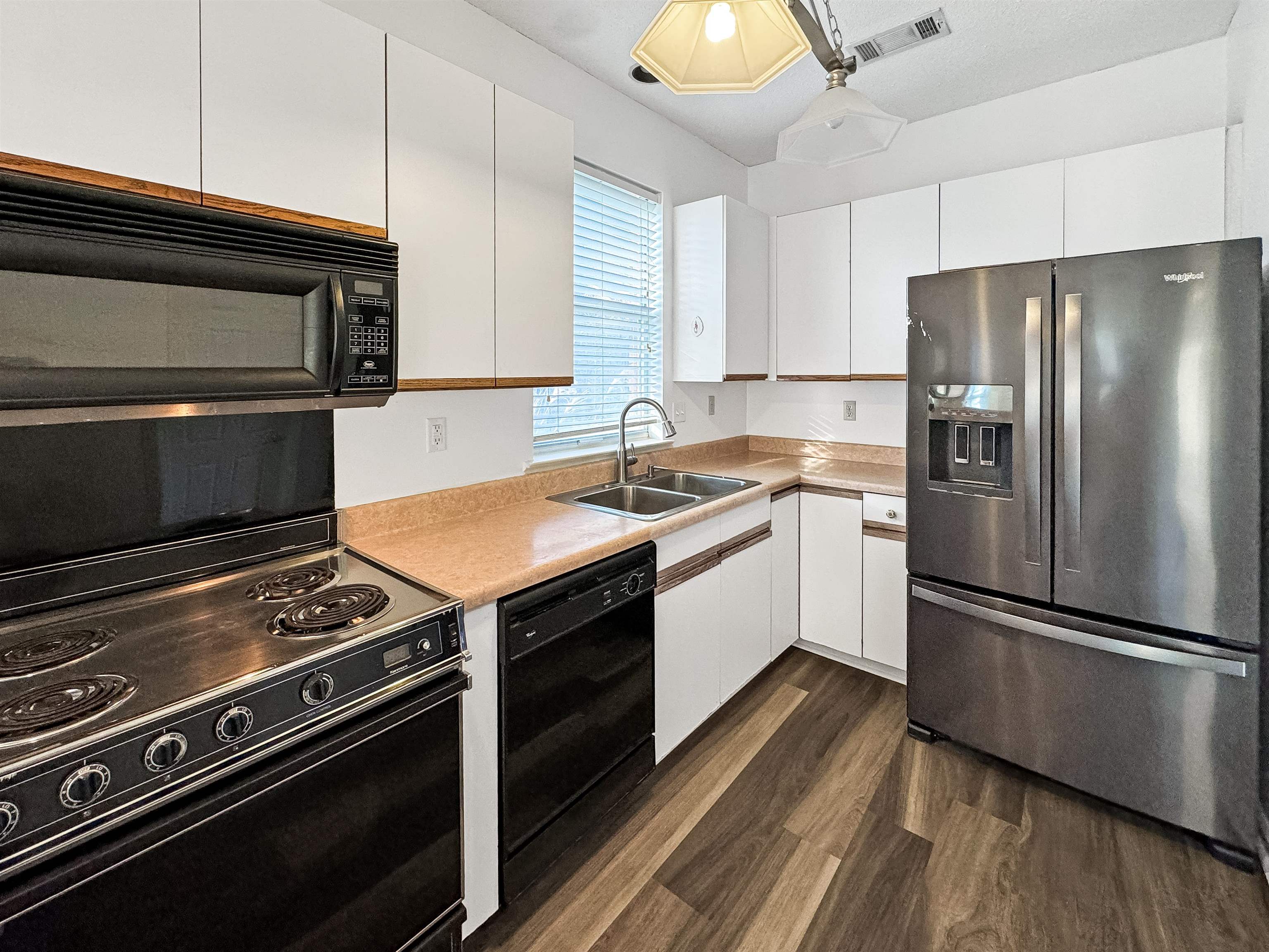 Memphis, Tennessee 38018, United States, 2 Bedrooms Bedrooms, ,2 BathroomsBathrooms,Residential,Active,36958