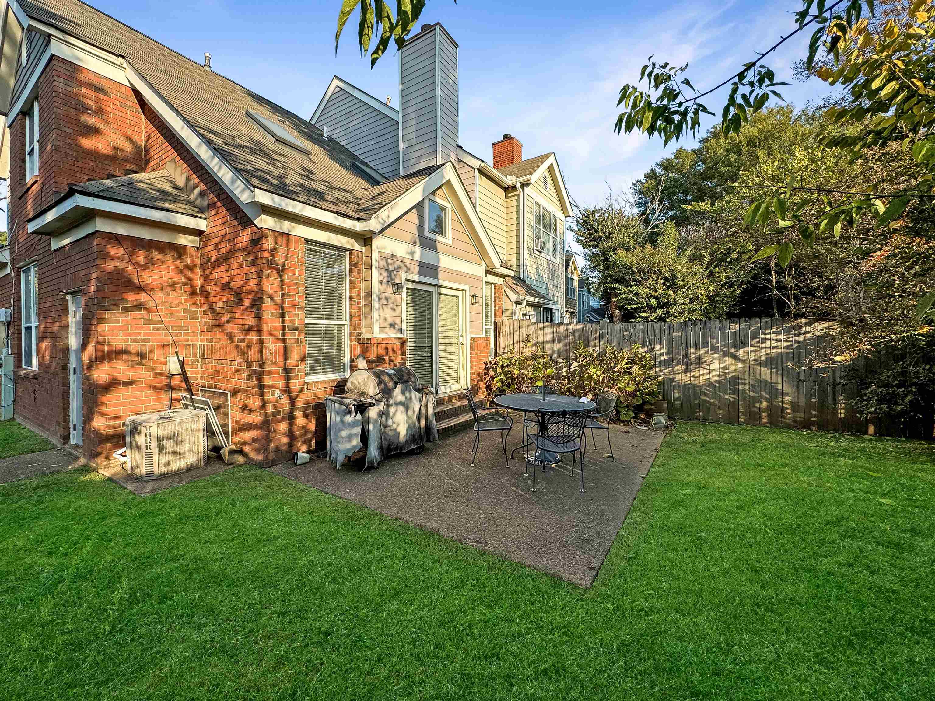 Memphis, Tennessee 38018, United States, 2 Bedrooms Bedrooms, ,2 BathroomsBathrooms,Residential,Active,36958