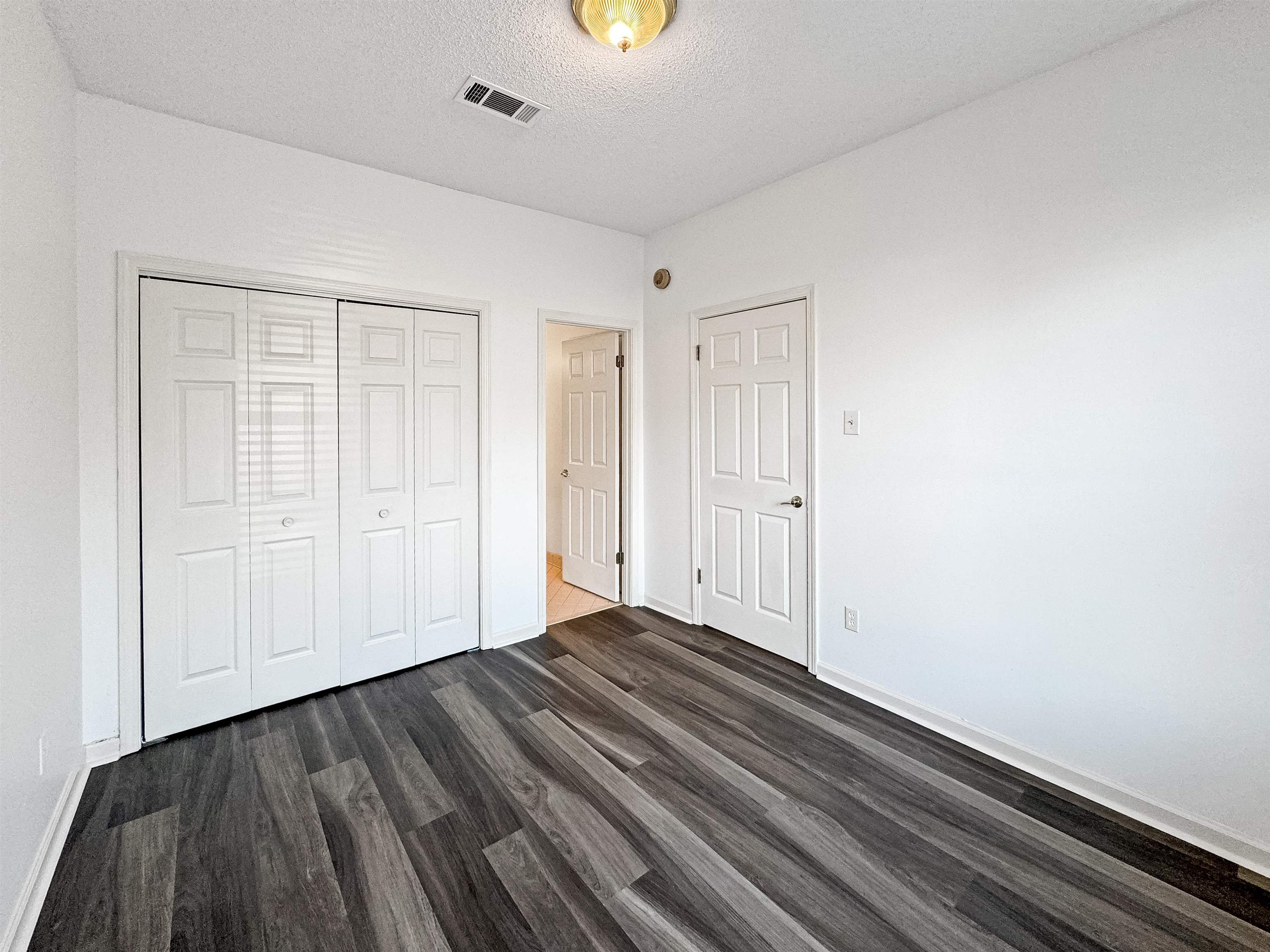 Memphis, Tennessee 38018, United States, 2 Bedrooms Bedrooms, ,2 BathroomsBathrooms,Residential,Active,36958