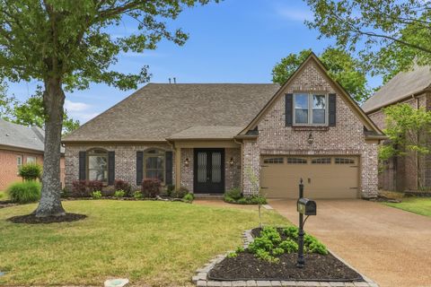 Photo of 536 WARWICK WILLOW CV, Collierville, TN 38017 (MLS # 10220154)