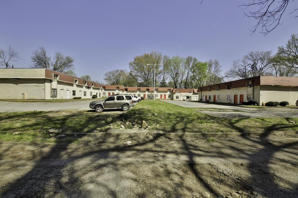 Memphis, Tennessee 38128, United States, 42 Bedrooms Bedrooms, ,Residential,Active,61532 Memphis, Tennessee 38128, United States, 42 Bedrooms Bedrooms, ,Residential,Active,61532