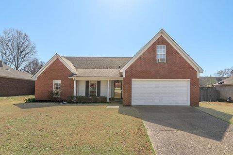Photo of 6895 TIFFANY OAKS CV, Bartlett, TN 38135 (MLS # 10216770)