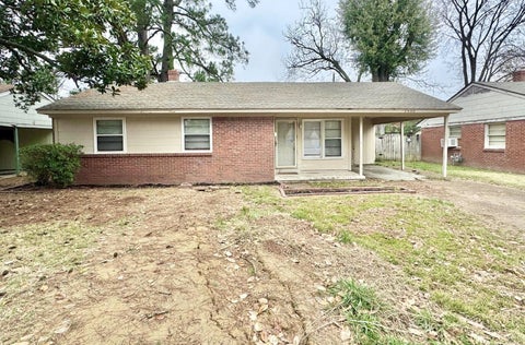 Photo of 3588 HENDRICKS AVE, Memphis, TN 38111 (MLS # 10230495)