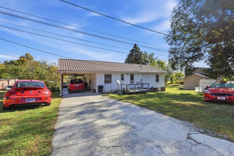 Photo of 141 BENTLY LN, Other, TN 37766 (MLS # 10233138)