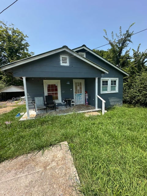 Photo of 229 WASHINGTON AVE, Camden, TN 38320 (MLS # 10229038)