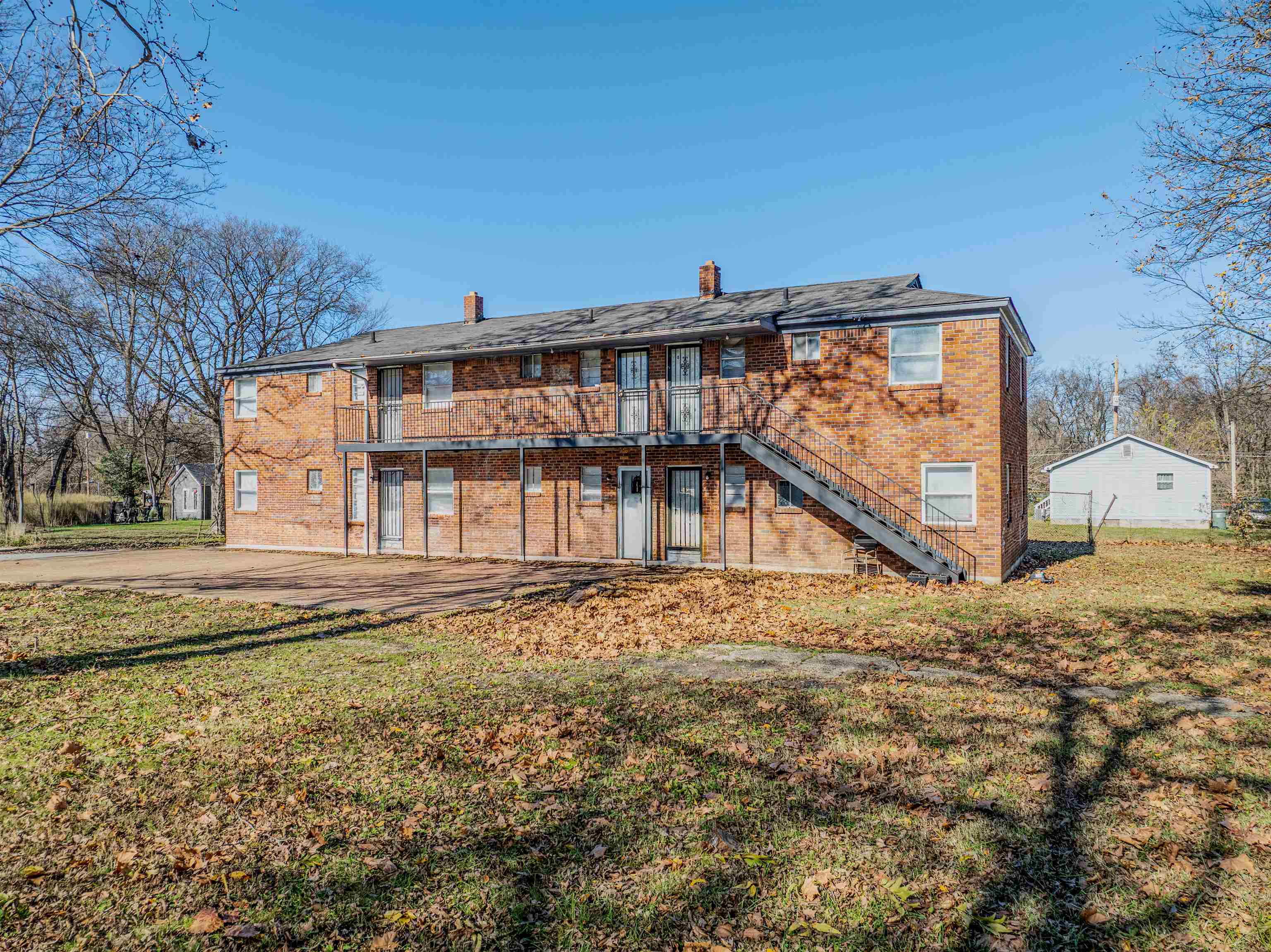 Memphis, Tennessee 38106, United States, 12 Bedrooms Bedrooms, ,Residential,Pending,251552