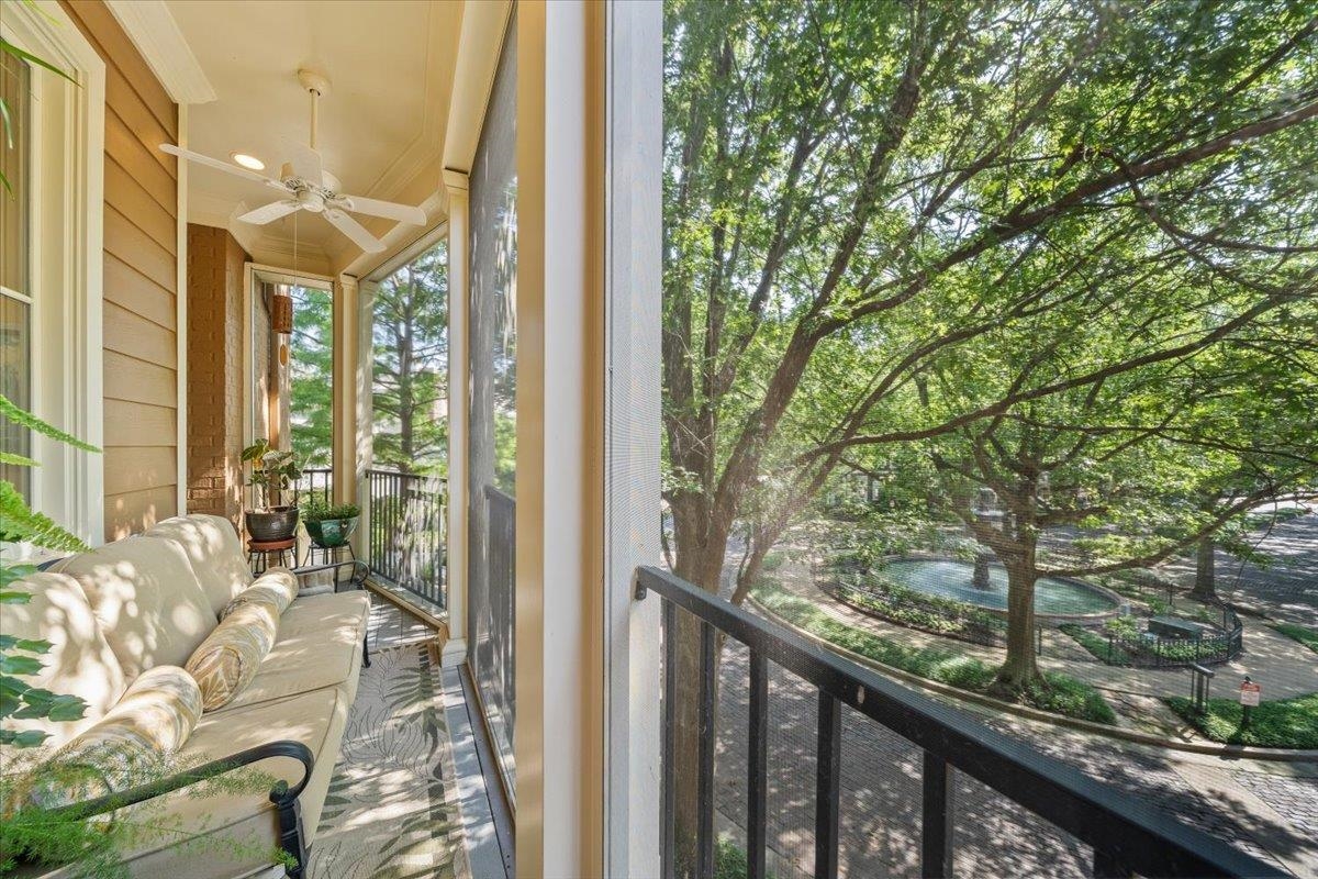 Memphis, Tennessee 38103, United States, 4 Bedrooms Bedrooms, ,5 BathroomsBathrooms,Residential,Active,174586