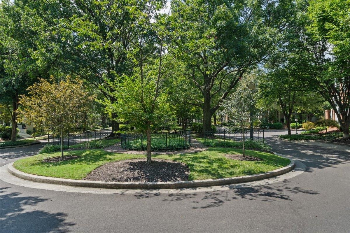 Memphis, Tennessee 38103, United States, 4 Bedrooms Bedrooms, ,5 BathroomsBathrooms,Residential,Active,174586