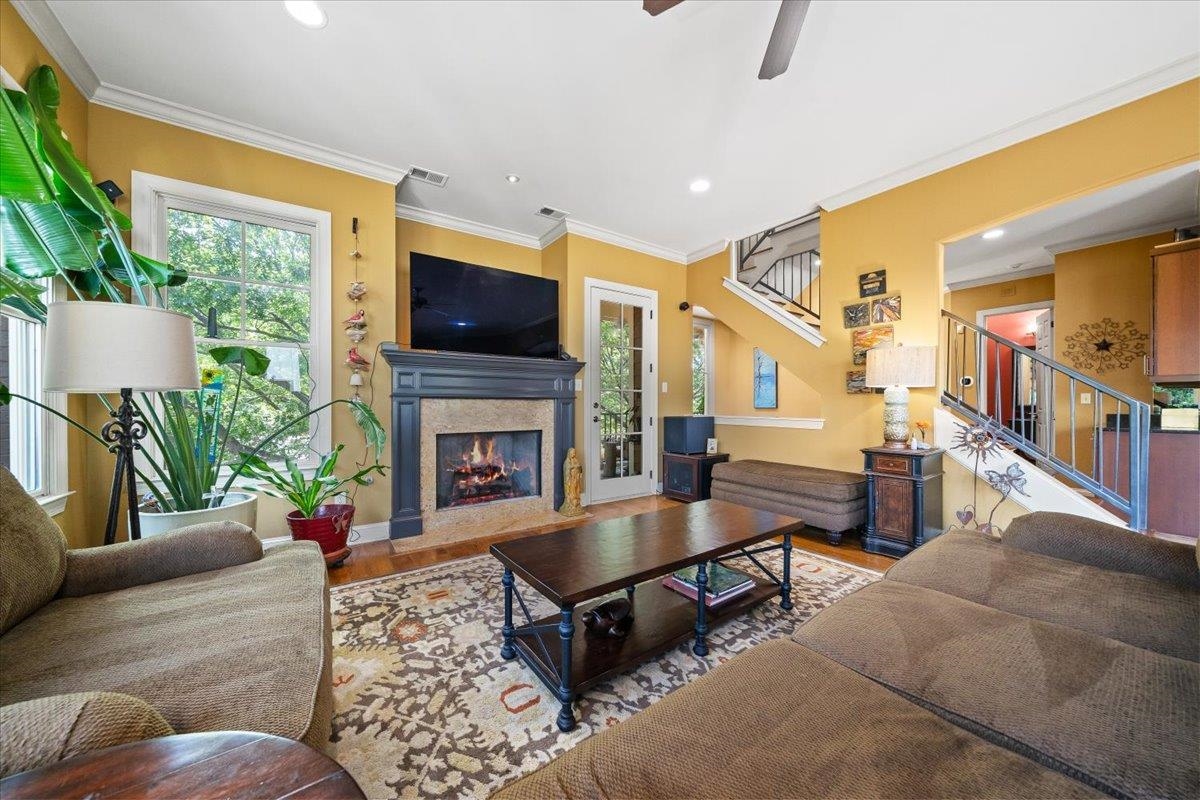 Memphis, Tennessee 38103, United States, 4 Bedrooms Bedrooms, ,5 BathroomsBathrooms,Residential,Active,174586