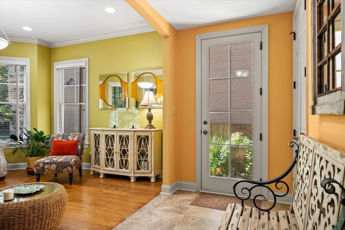 Memphis, Tennessee 38103, United States, 4 Bedrooms Bedrooms, ,5 BathroomsBathrooms,Residential,Active,174586