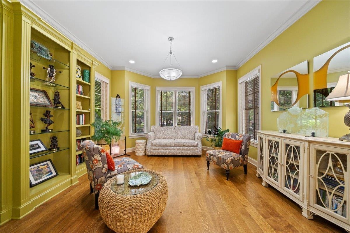 Memphis, Tennessee 38103, United States, 4 Bedrooms Bedrooms, ,5 BathroomsBathrooms,Residential,Active,174586