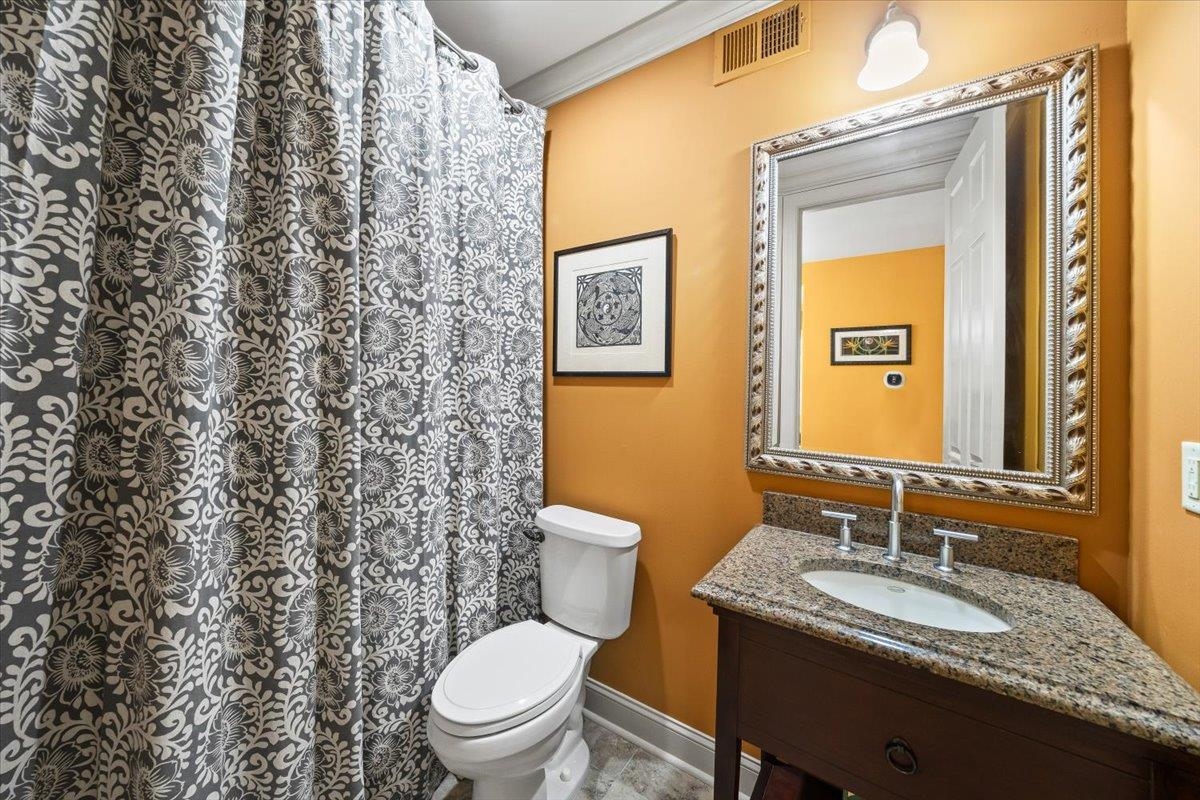 Memphis, Tennessee 38103, United States, 4 Bedrooms Bedrooms, ,5 BathroomsBathrooms,Residential,Active,174586