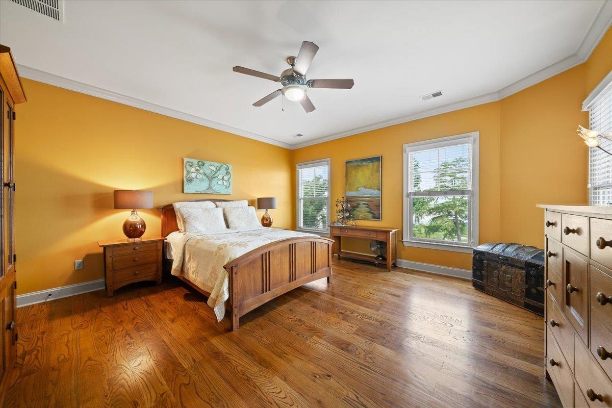 Memphis, Tennessee 38103, United States, 4 Bedrooms Bedrooms, ,5 BathroomsBathrooms,Residential,Active,174586