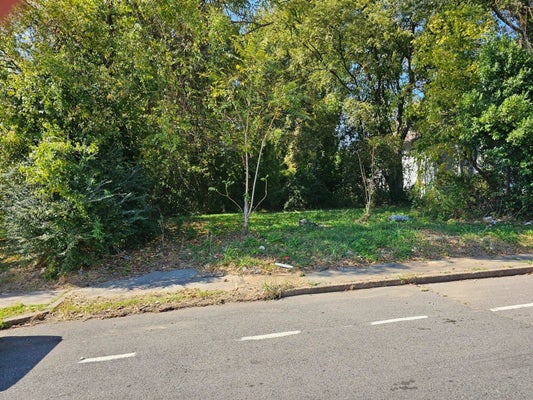 2073 FLORIDA ST, MEMPHIS, TN 38109 - Image 425af912e79484d6bfbaa45f52be7fc7/3664836650