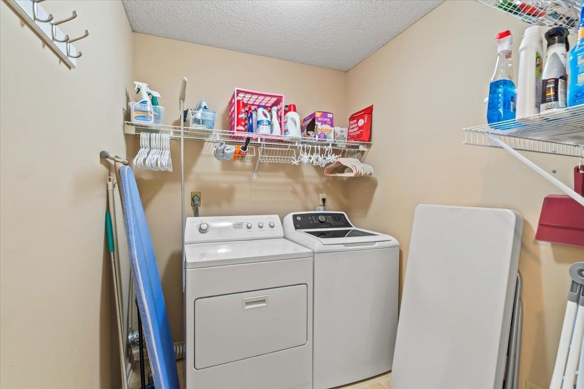 Memphis, Tennessee 38018, United States, 4 Bedrooms Bedrooms, ,2 BathroomsBathrooms,Residential,Pending,17138