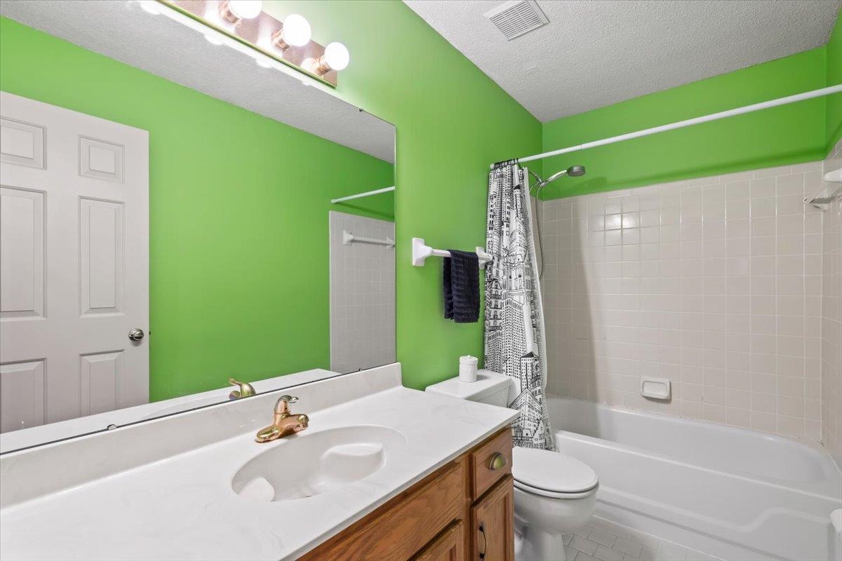 Memphis, Tennessee 38018, United States, 4 Bedrooms Bedrooms, ,2 BathroomsBathrooms,Residential,Pending,17138