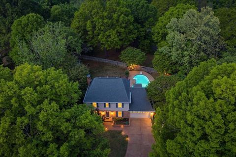 1217 SADDLE RIDGE DR Germantown TN 38138