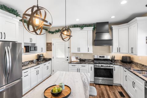 Photo of 212 TIPTON ST, Covington, TN 38019 (MLS # 10210726)