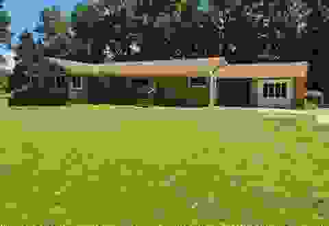 Photo of 4260 BROADWAY RD, Bartlett, TN 38002 (MLS # 10225150)