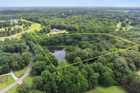 Photo of 0 CYPRESS LAKE DR, Arlington, TN 38002 (MLS # 10224016)