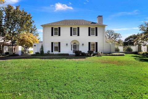 Photo of 768 CHARLES PL, Memphis, TN 38112 (MLS # 10207880)