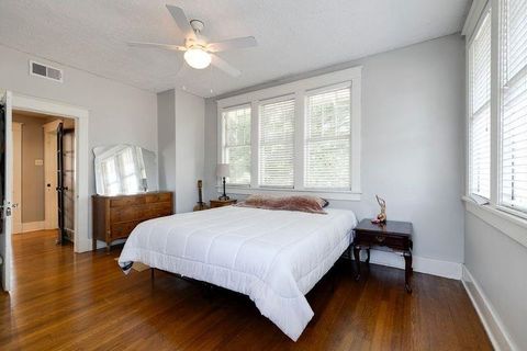 Single Family Residence in Memphis TN 1574 VANCE AVE 28.jpg