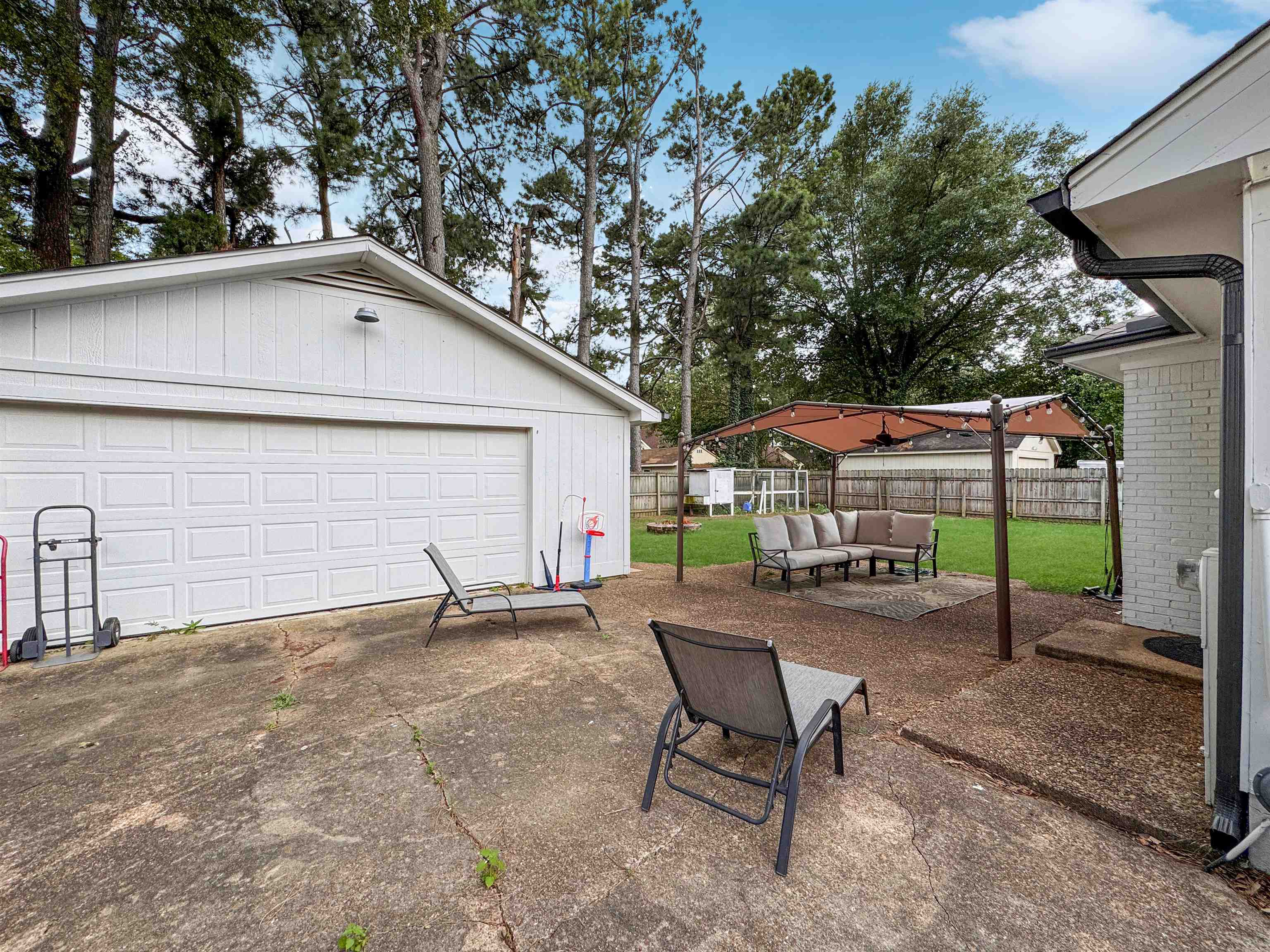 Bartlett, Tennessee 38135, United States, 3 Bedrooms Bedrooms, ,2 BathroomsBathrooms,Residential,Pending,153391