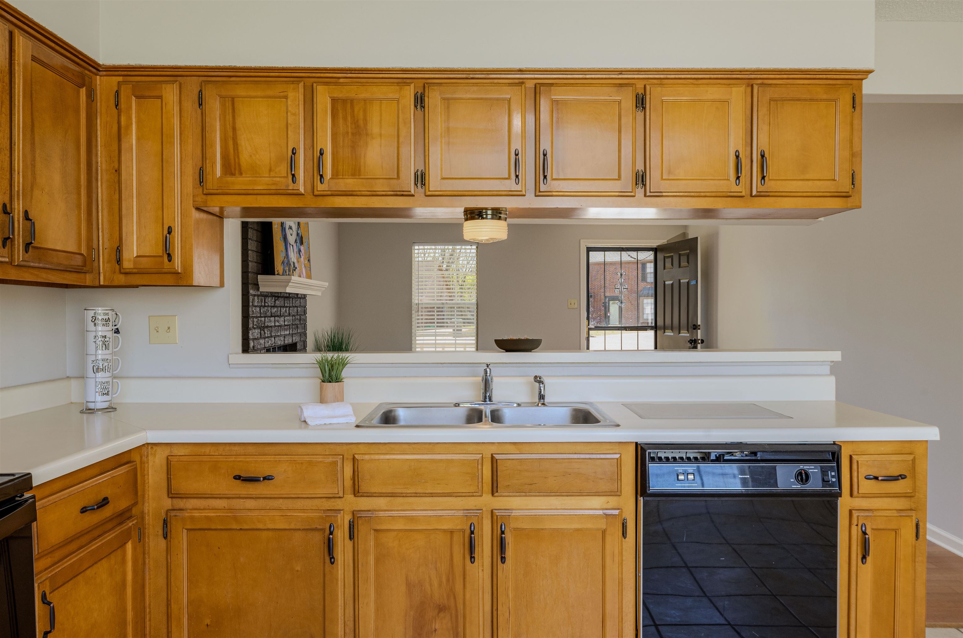 Memphis, Tennessee 38133, United States, 3 Bedrooms Bedrooms, ,2 BathroomsBathrooms,Residential,Active,87774