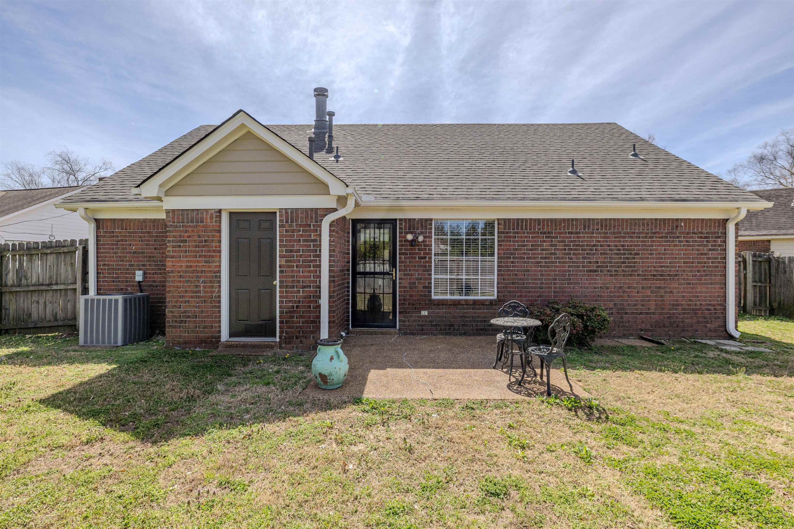 Memphis, Tennessee 38133, United States, 3 Bedrooms Bedrooms, ,2 BathroomsBathrooms,Residential,Active,87774