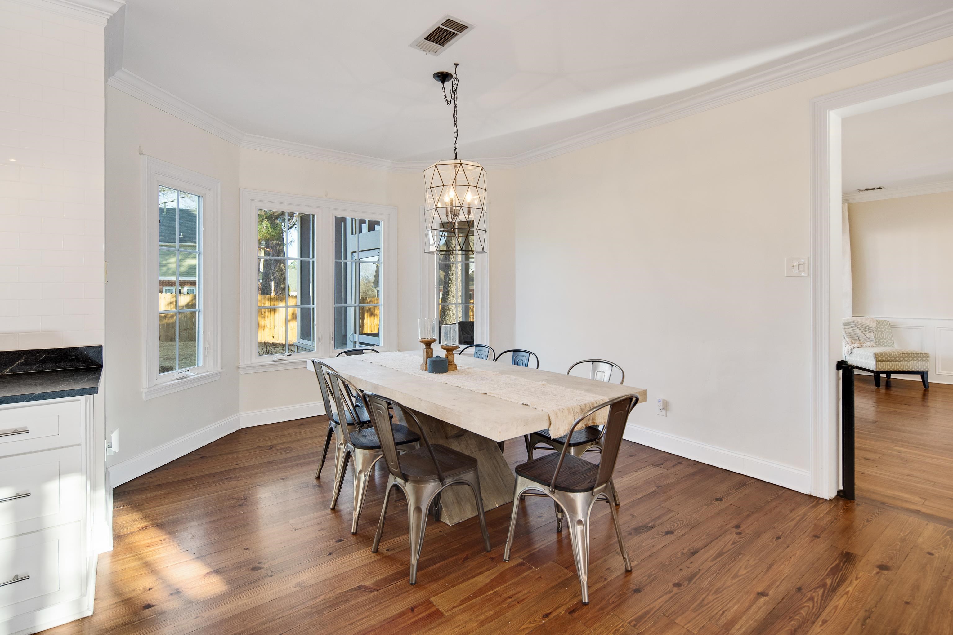 Collierville, Tennessee 38017, United States, 4 Bedrooms Bedrooms, ,4 BathroomsBathrooms,Residential,Active,79949