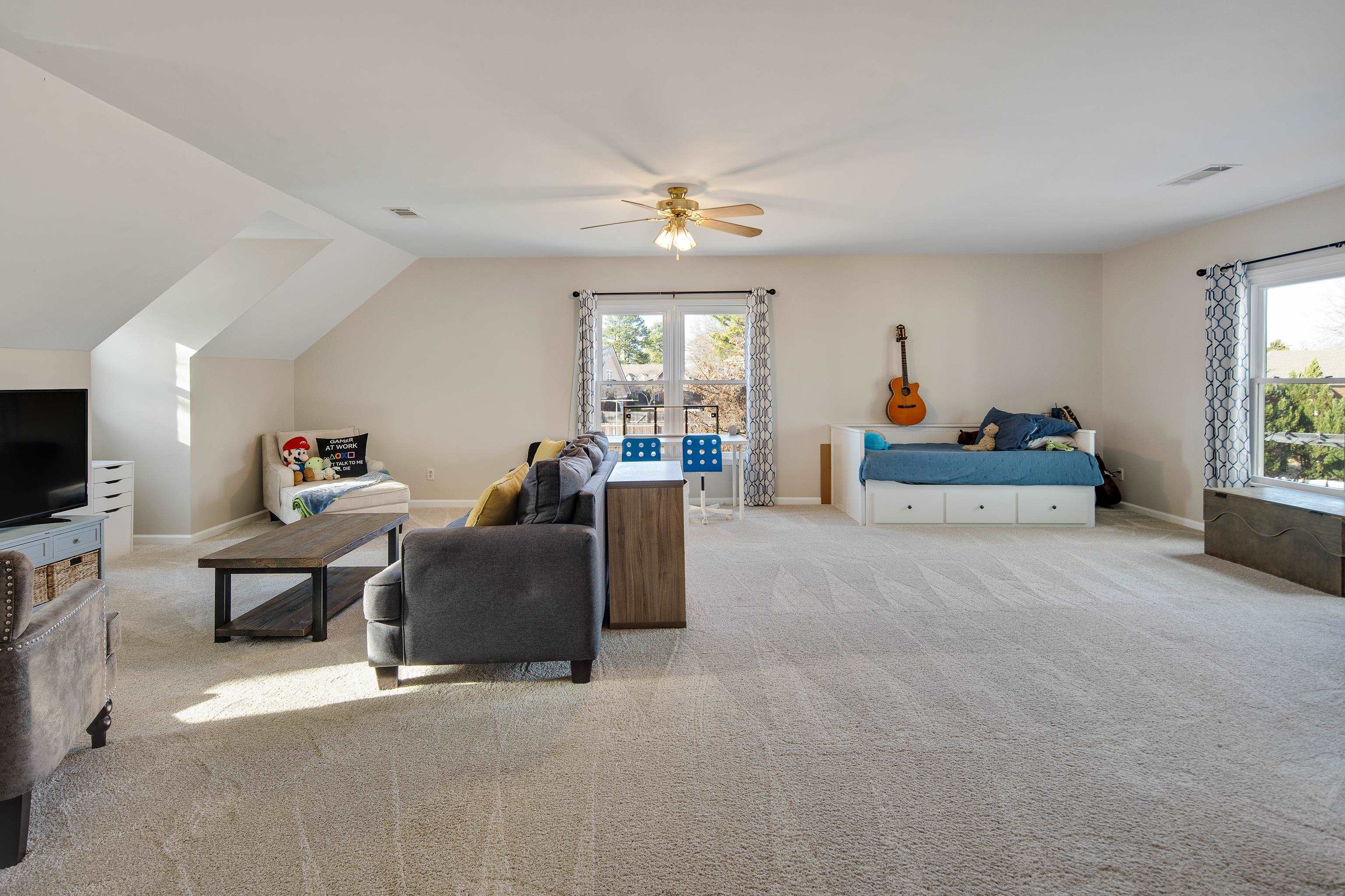 Collierville, Tennessee 38017, United States, 4 Bedrooms Bedrooms, ,4 BathroomsBathrooms,Residential,Active,79949