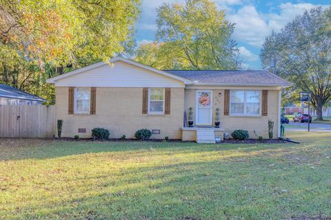 Photo of 557 CIRCLE DR, Halls, TN 38040 (MLS # 10209465)