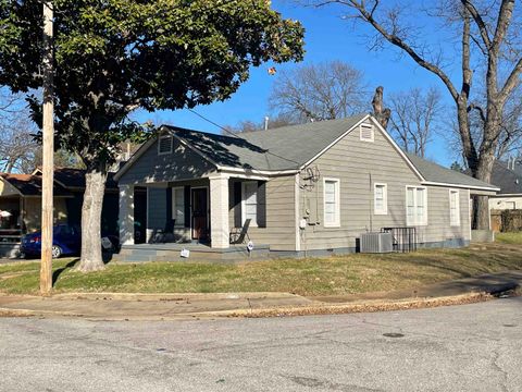 Photo of 768 LAUREL ST, Memphis, TN 38114 (MLS # 10212762)