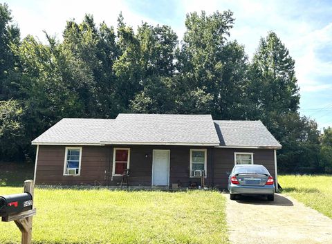 Photo of 5423 BRECKENWOOD DR, Unincorporated, TN 38127 (MLS # 10200510)