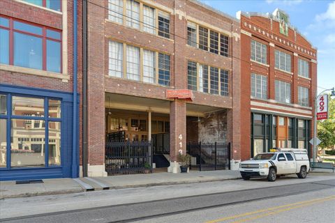 Photo of 413 S MAIN ST 206 #206, Memphis, TN 38103 (MLS # 10214567)